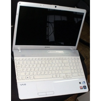 Ноутбук Sony Vaio VPCEB3E1R (Intel Pentium P6100 (2x2.0Ghz) /4096Mb DDR3 /320Gb /Radeon HD5470 /15.5" TFT 1366x768) - Щёлковская